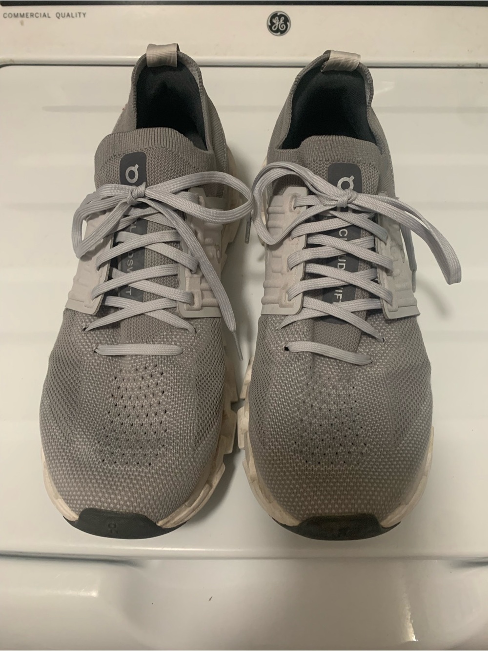 On Running Gray Knit Men's Cloud Sneakers - Picture 3 of 7